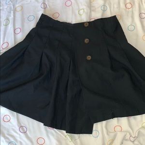 Black button high skirt